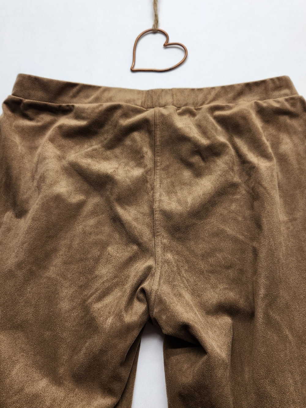 ⭐️ORVIS Luxe Faux Suede Pull On Pants Brown Cognac Size Large L Stretch Comfort - Picture 8 of 11